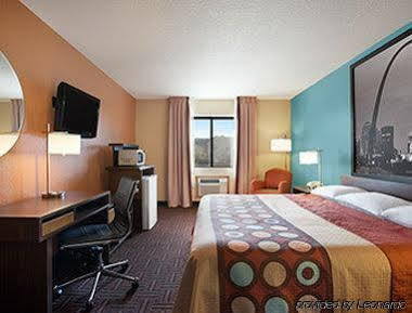 Super 8 By Wyndham St. Louis Motel Collinsville